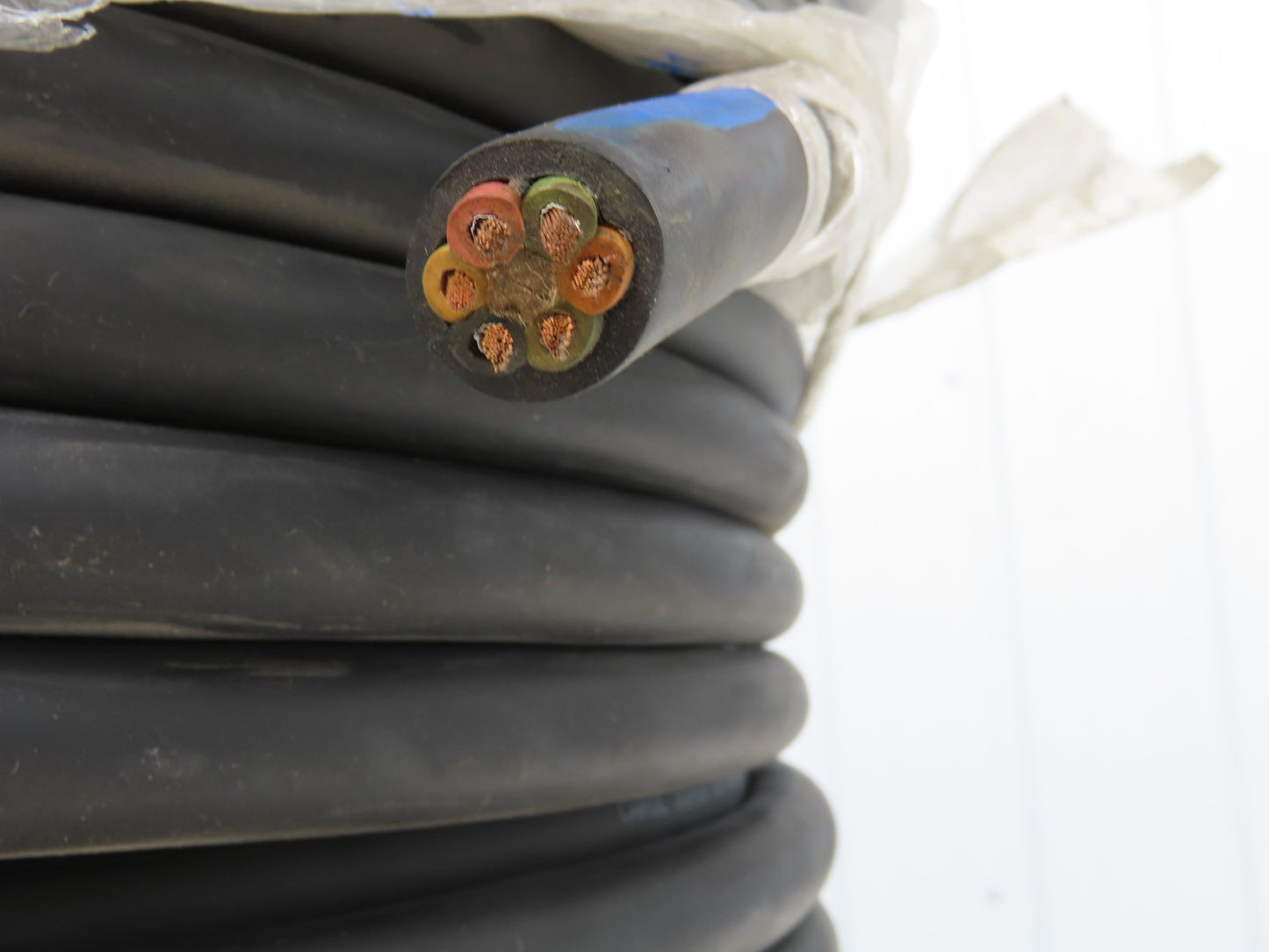 Carol 12/6C Super Vu-Tron SOOW 90C Power Cord 12 Awg 6 Conductor 250'