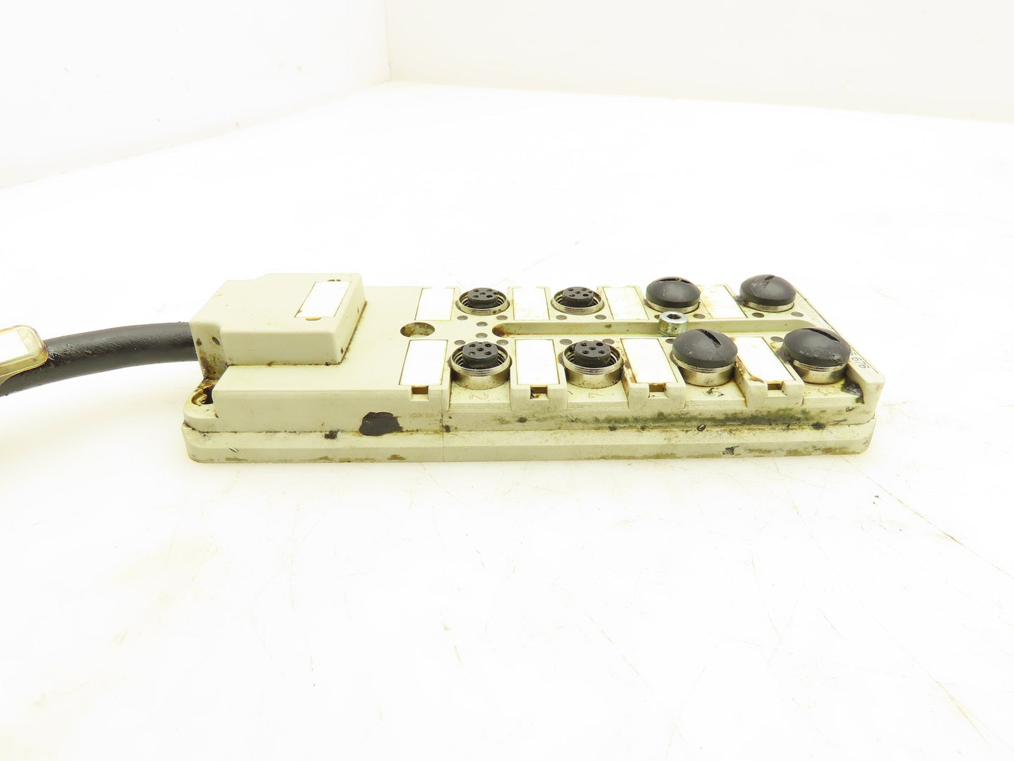 Weidmuller 945 676 Sensor Signal Distributor Splitter Box 8-Port 10-30VDC