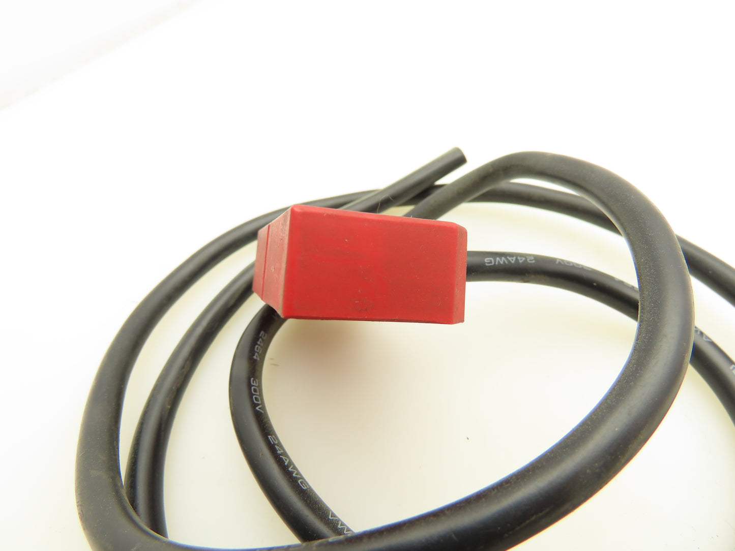 SPC-111007 Non Contact Safety Interlock Switch 0.2A 2 N.O. 1 N.O. Lot Of 2