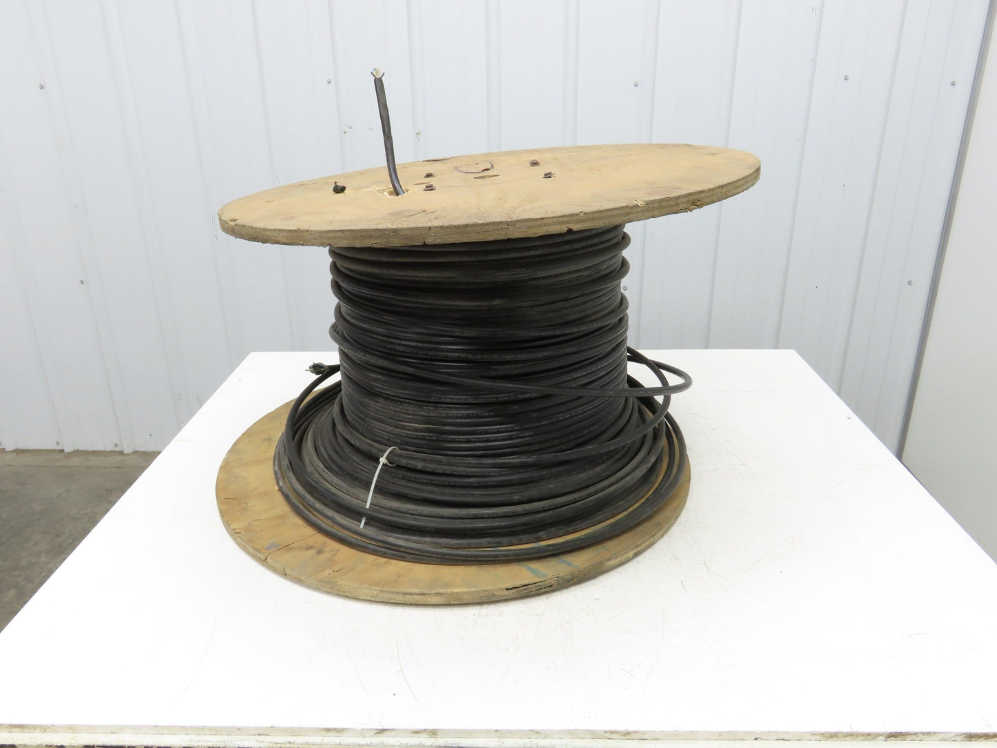 Corning Systems Fiber Optic Cable 12 MM50 Pretium 150 Ultra Bend 7.5 TB2 1000'