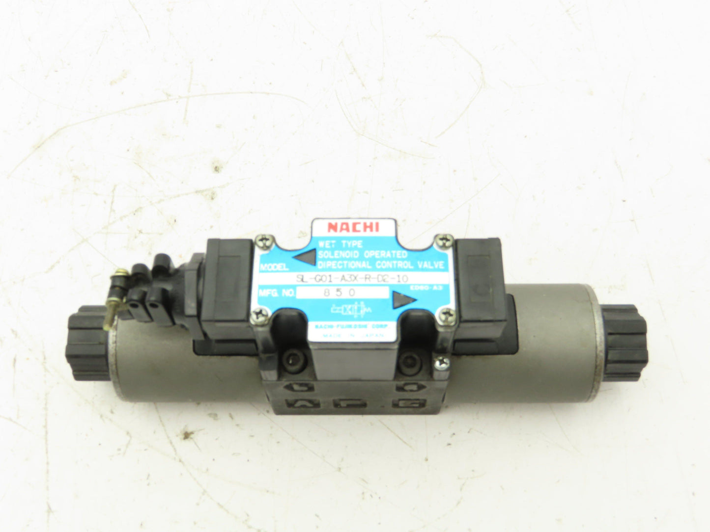 Nachi SL-G01-A3X-R-D2-10 Hydraulic Directional Control Solenoid Valve 24VDC