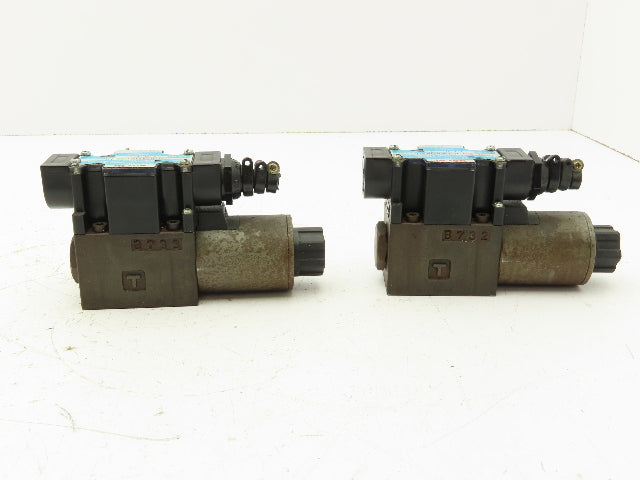 Nachi SL-G01-A3X-R-D2-10 Directional Control Solenoid Valve 24VDC  Lot of 2