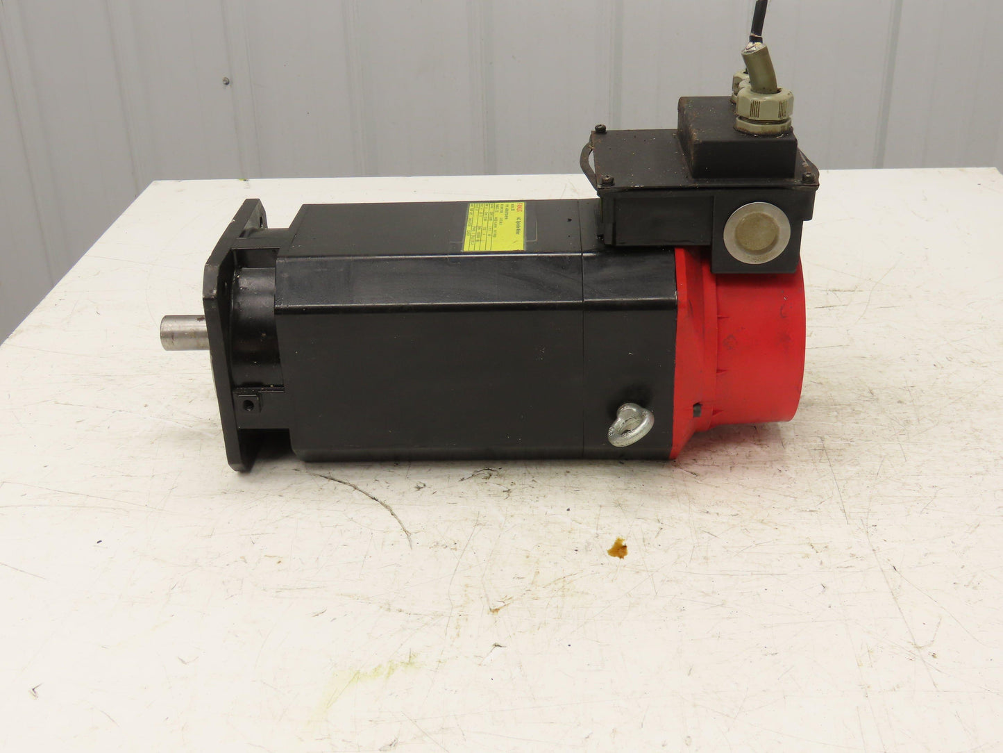 Fanuc A06B-0753-B190 AC Spindle Servo Motor 200V 6000 RPM 3PH 22A 5.5 kW