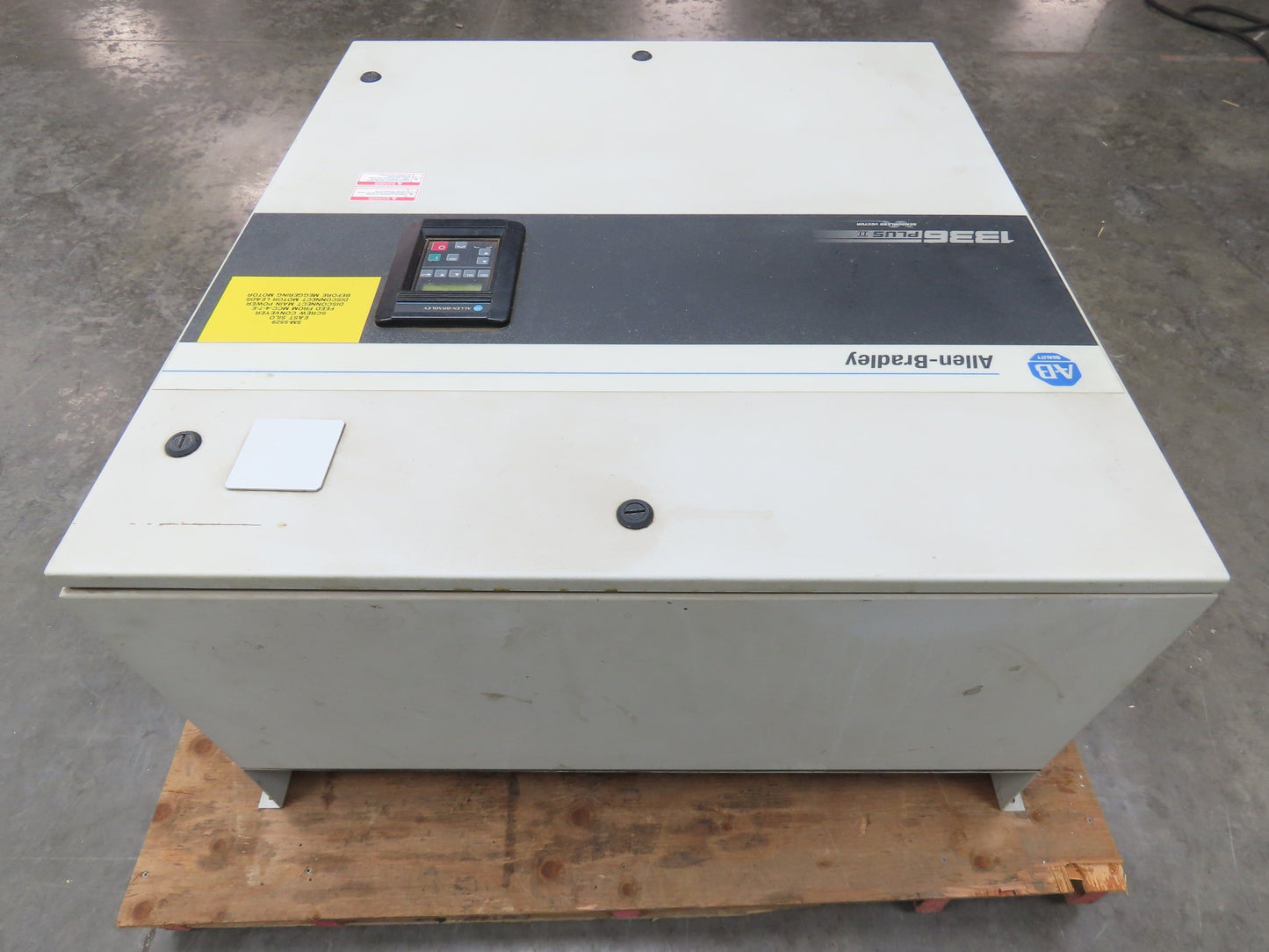 Allen Bradley 1336 PLUS Enclosed VFD AC Drive 20HP 460V
