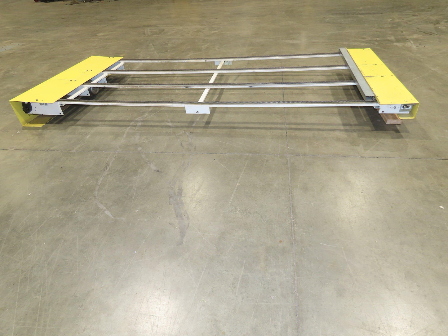 48"x 8' 4" Light Duty Steel Chain Transfer Conveyor 66 FPM 460V 3PH