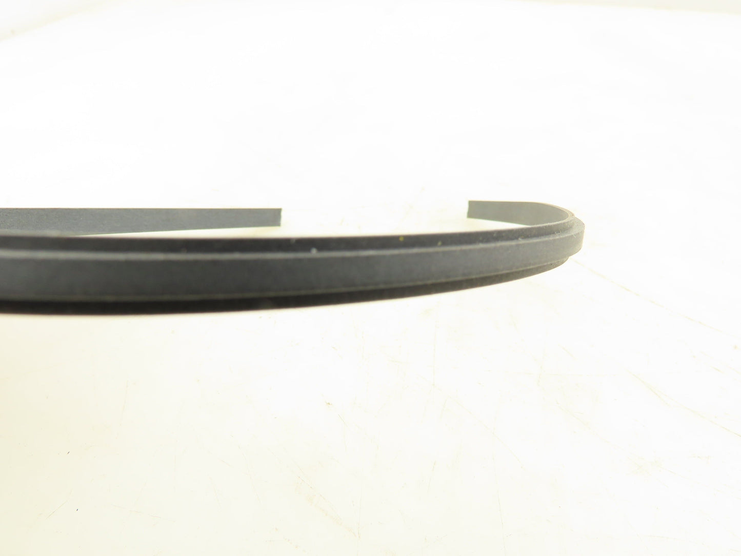 Miller 052-WR005-400-25 Piston Wear Ring T Shape 4" Lot Of 5