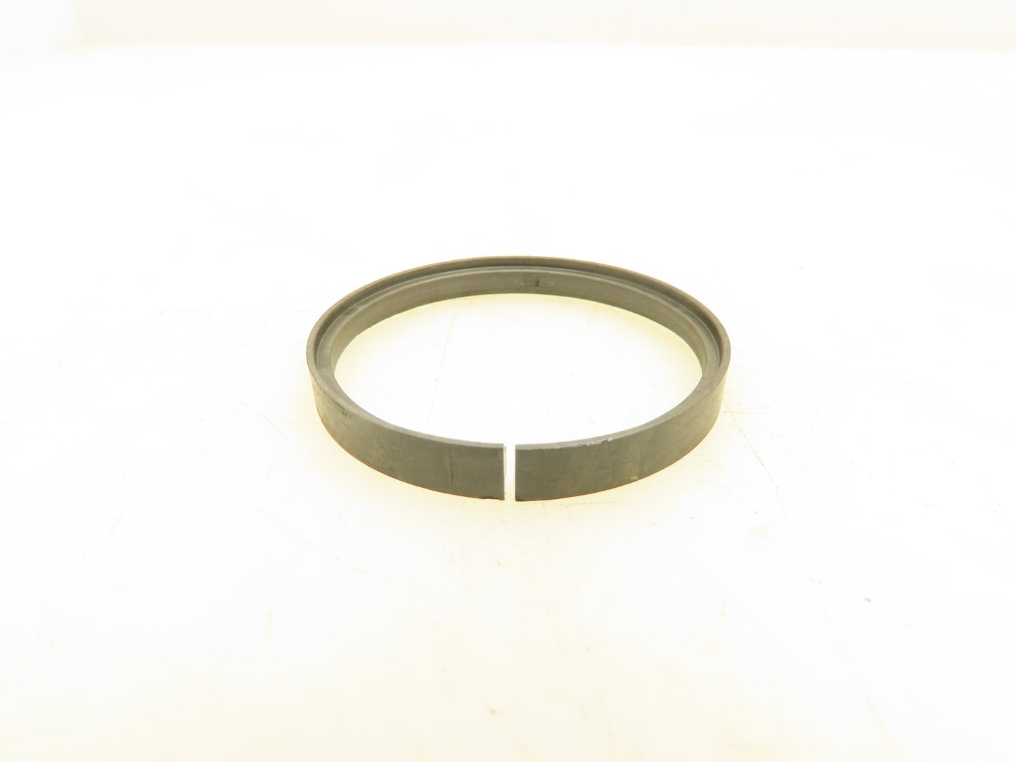 Miller 052-WR009-200-25 Piston Wear Ring T Shape 2" Lot Of 7