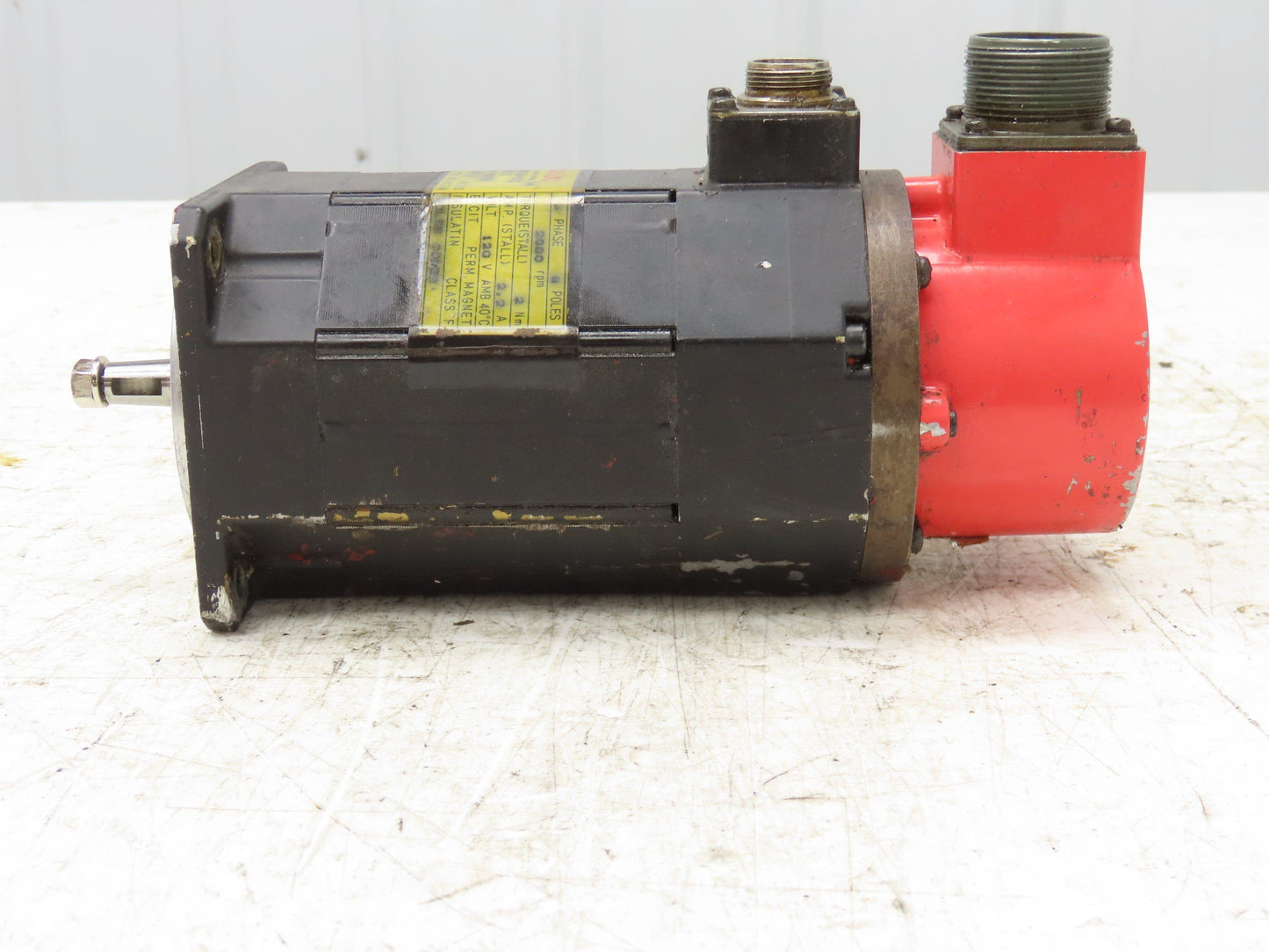Fanuc A06B-0312-B003 Model 1-0S AC Servo Motor 120V 3PH 2000 RPM