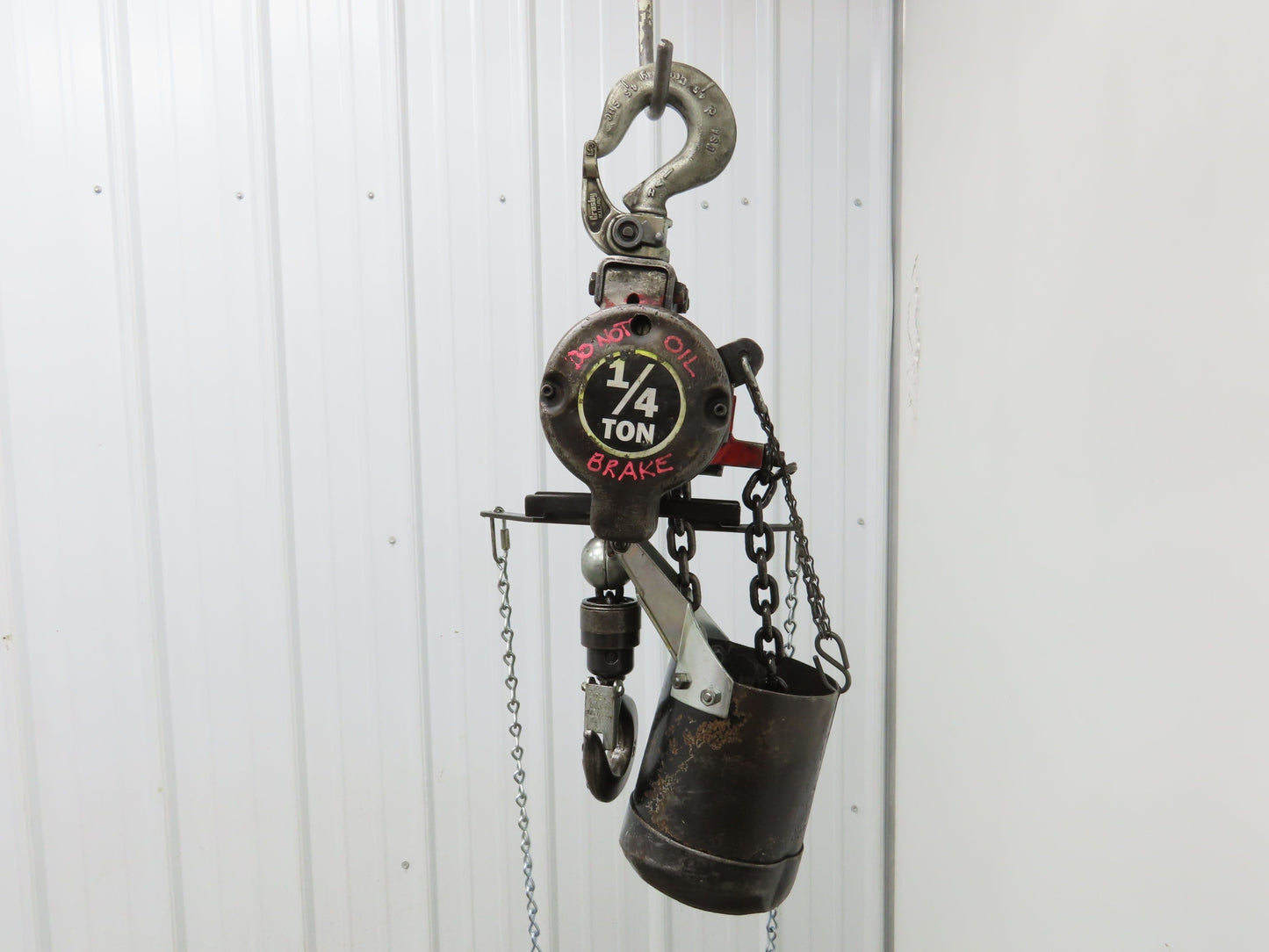 Aro 1/4 Ton 500lb Pneumatic Air Chain Hoist 14'9" Lift Travel Pull Chain