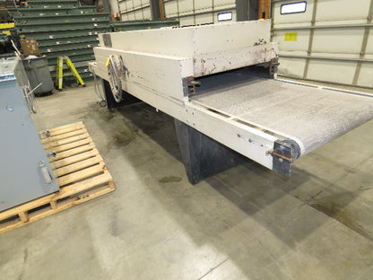 Heat Shrink Tunnel 208V 1Ph 10' Long 32" Wide 7" High Fiberglass Conveyor Belt
