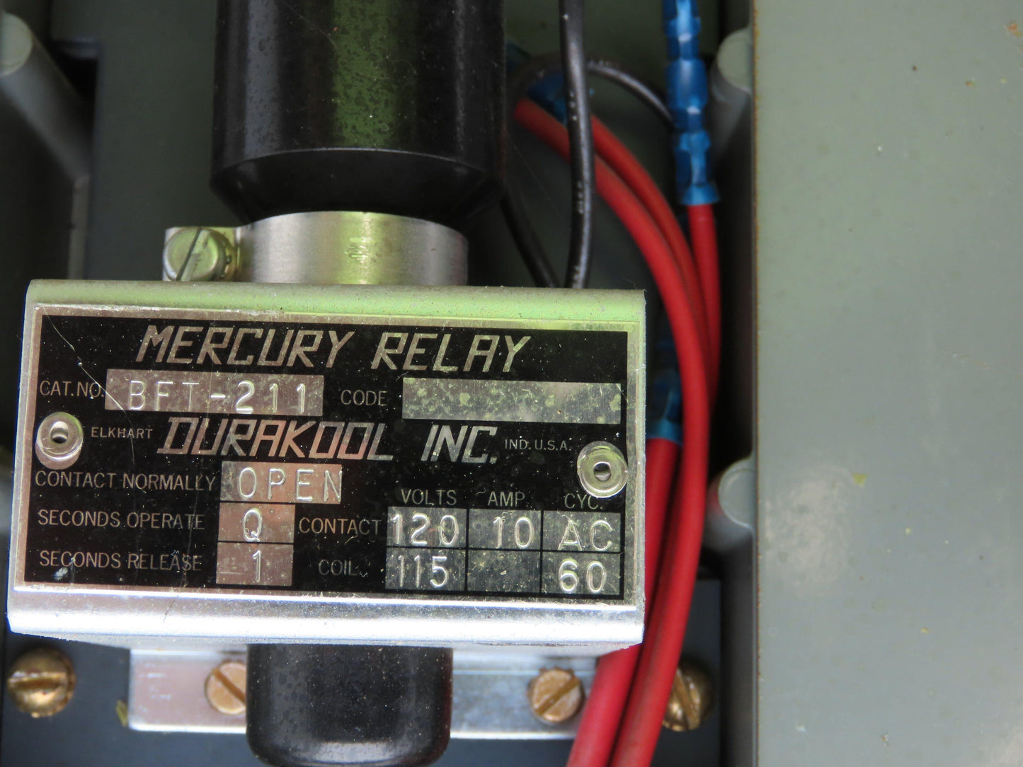 Allen Bradley MCC Bucket Motor Starter Contactor 10HP 480V 110V Coil Size 1