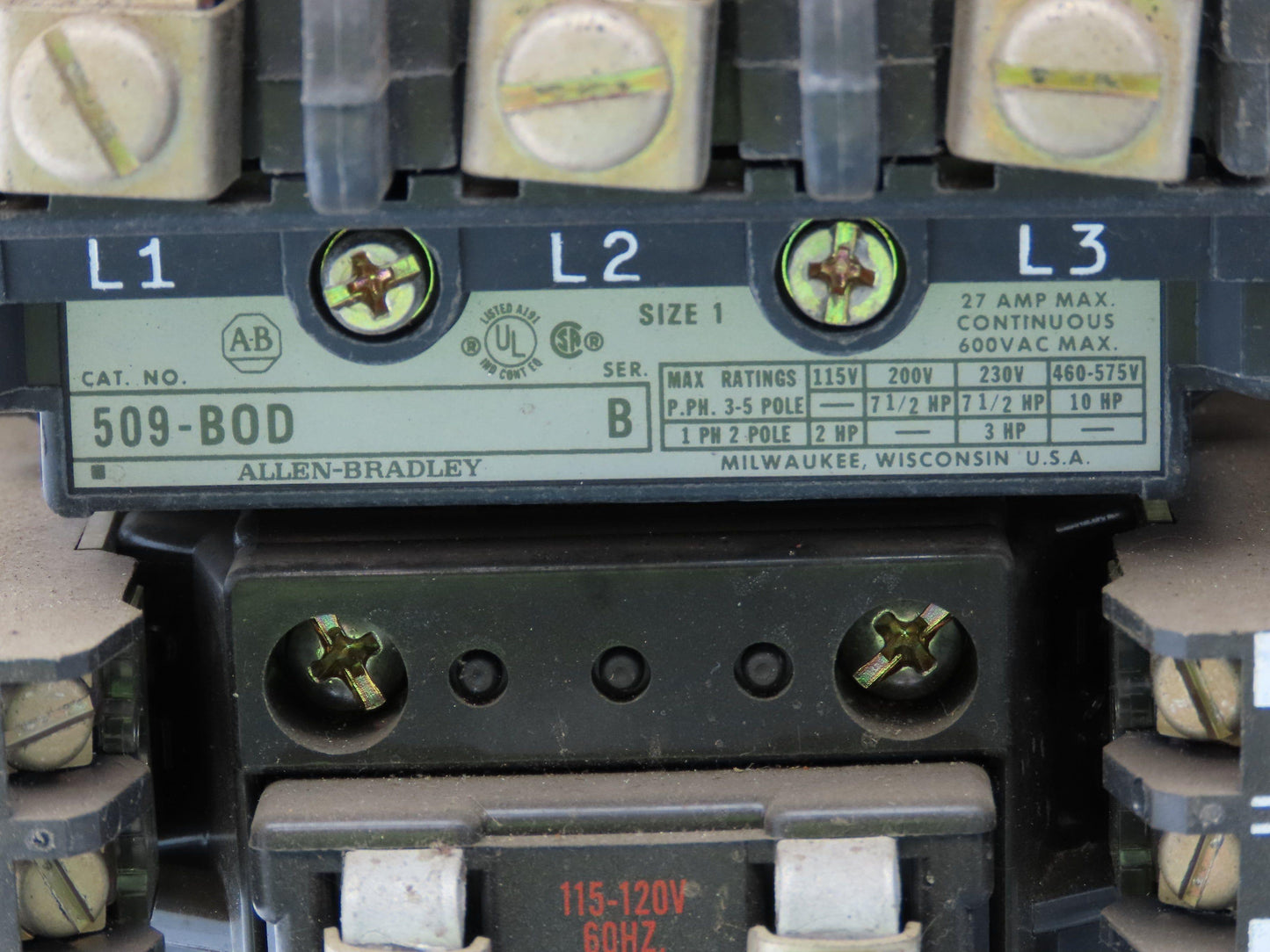 Allen Bradley MCC Bucket Motor Starter Contactor 10HP 480V 110V Coil Size 1