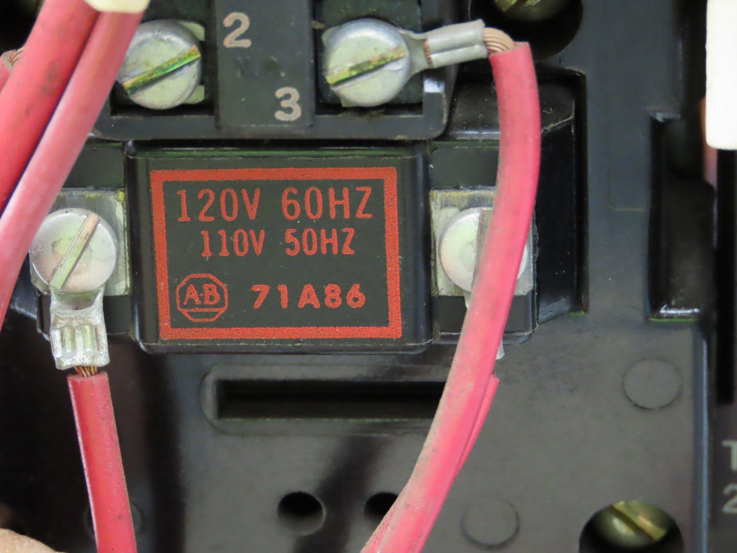 Allen Bradley MCC Bucket Motor Starter Contactor 10HP 480V 110V Coil Size 1