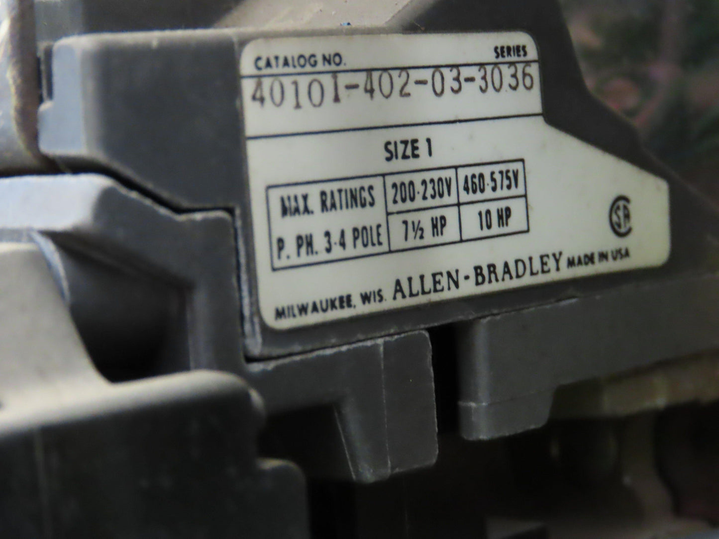 Allen Bradley MCC Bucket Motor Starter Contactor 10HP 480V 110V Coil Size 1