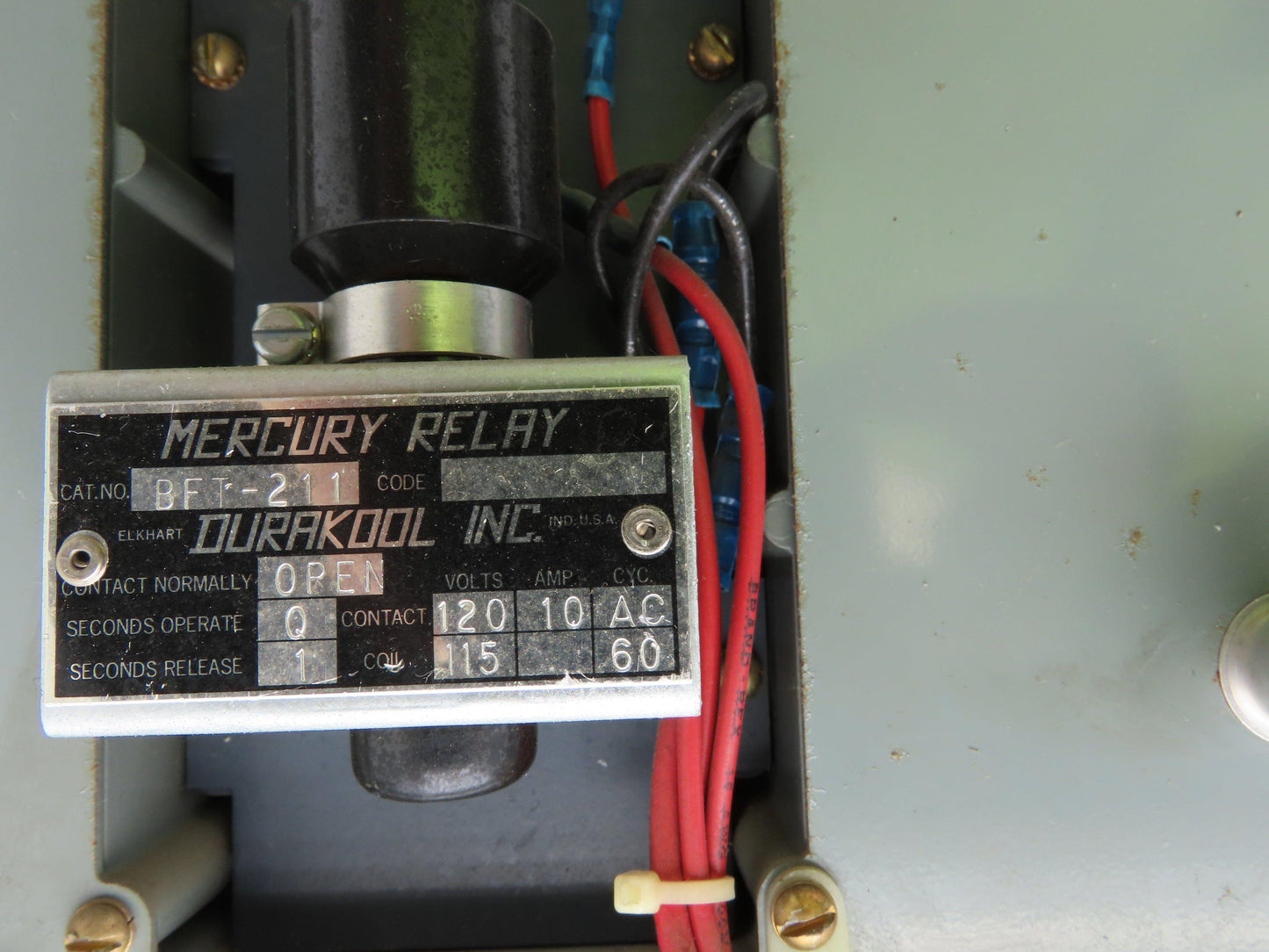 Allen Bradley MCC Bucket Motor Starter Contactor 10HP 480V 110V Coil Size 1