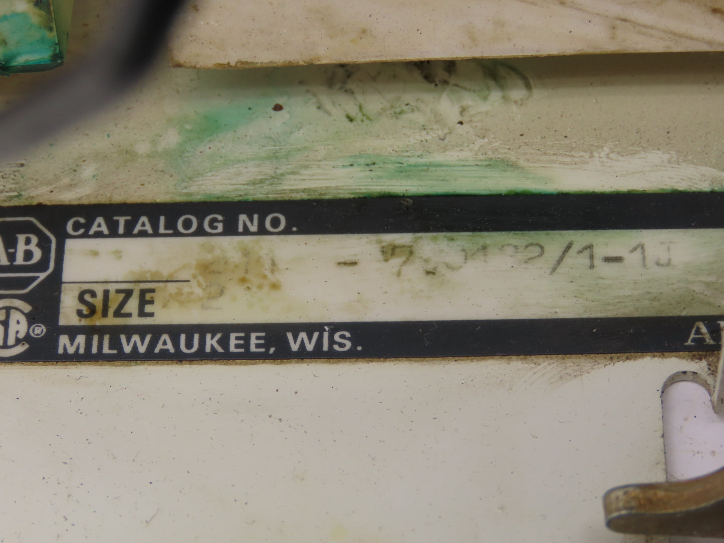 Allen Bradley MCC Bucket Motor Starter Contactor 10HP 480V 110V Coil Size 1