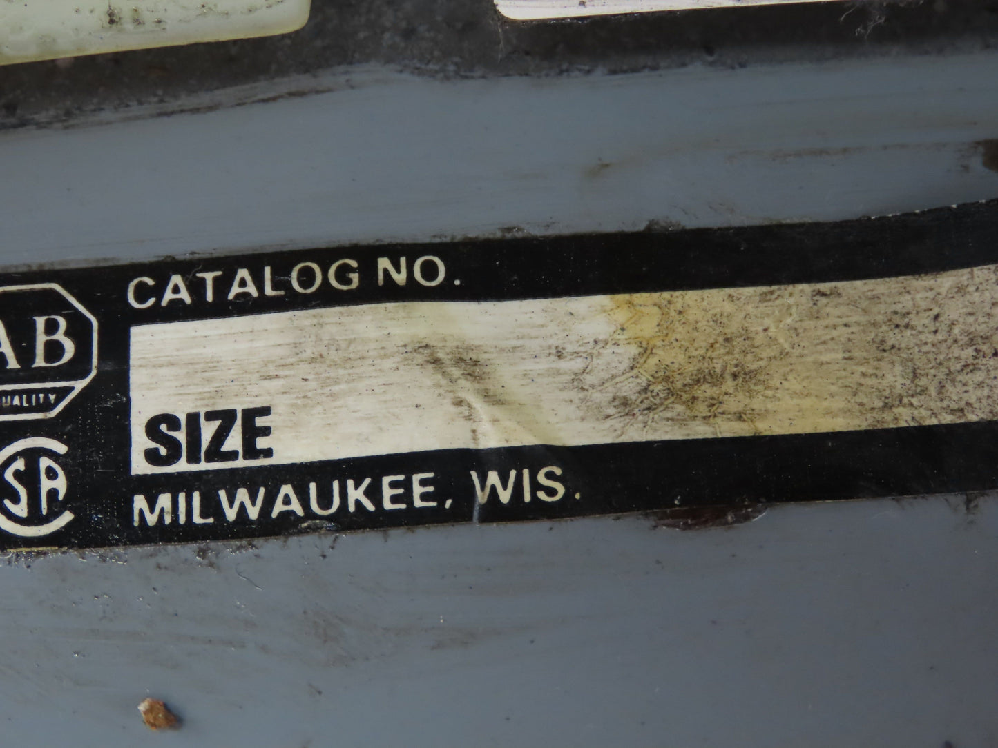 Allen Bradley MCC Bucket Motor Starter Contactor 10HP 600V 110V Coil Size 1