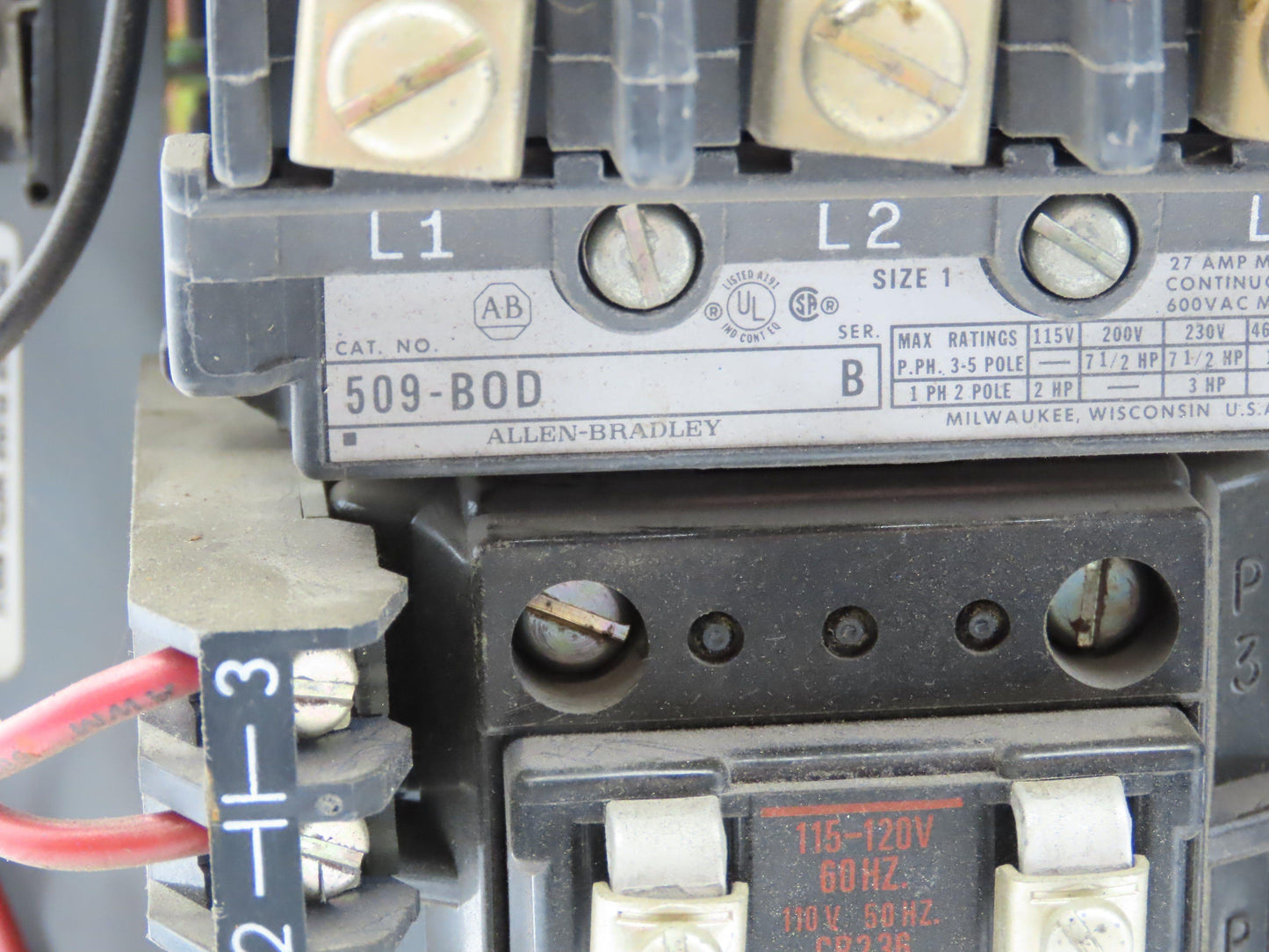 Allen Bradley MCC Bucket Motor Starter Contactor 10HP 600V 110V Coil Size 1