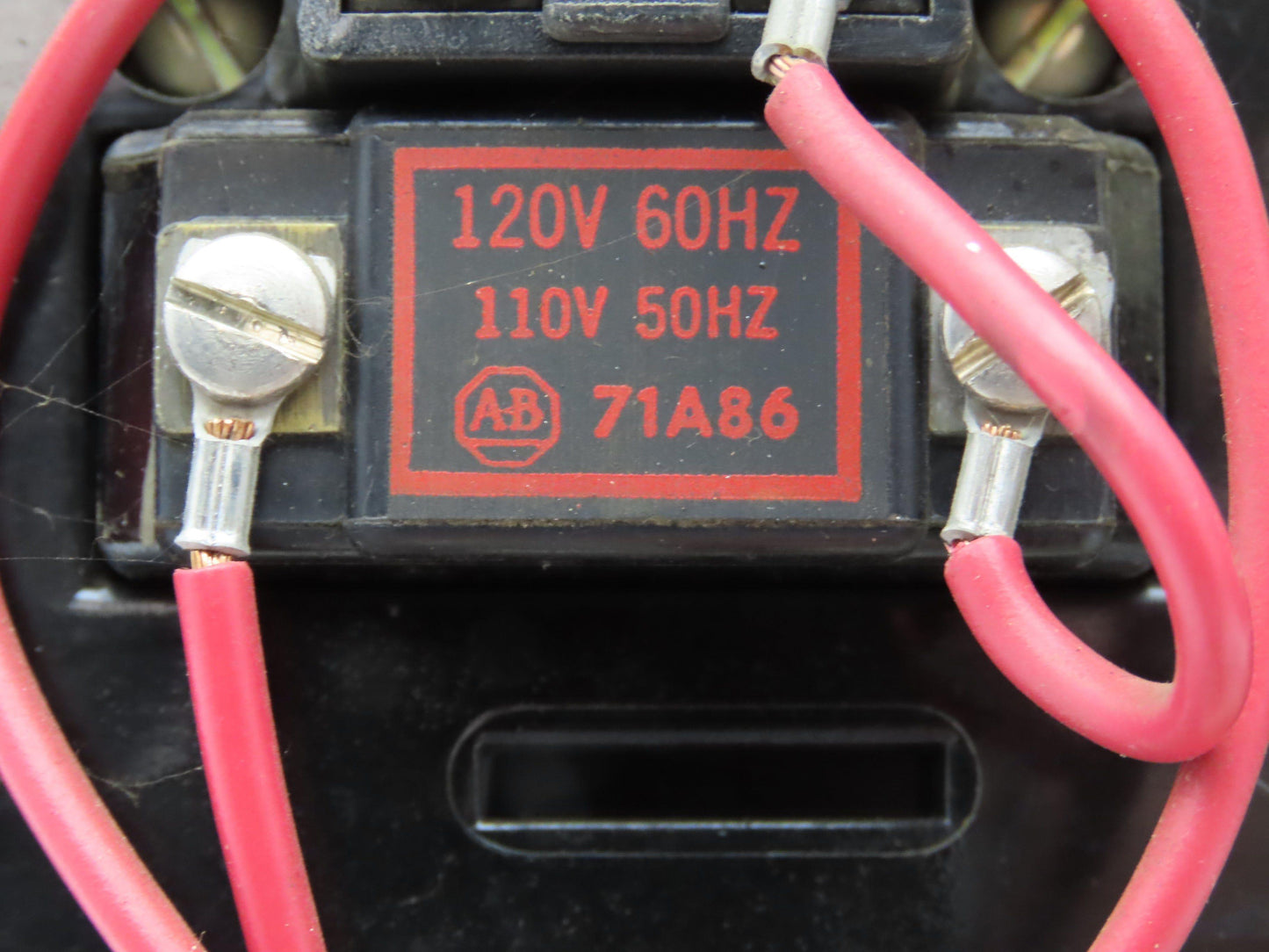 Allen Bradley MCC Bucket Motor Starter Contactor 10HP 480V 110V Coil Size 1