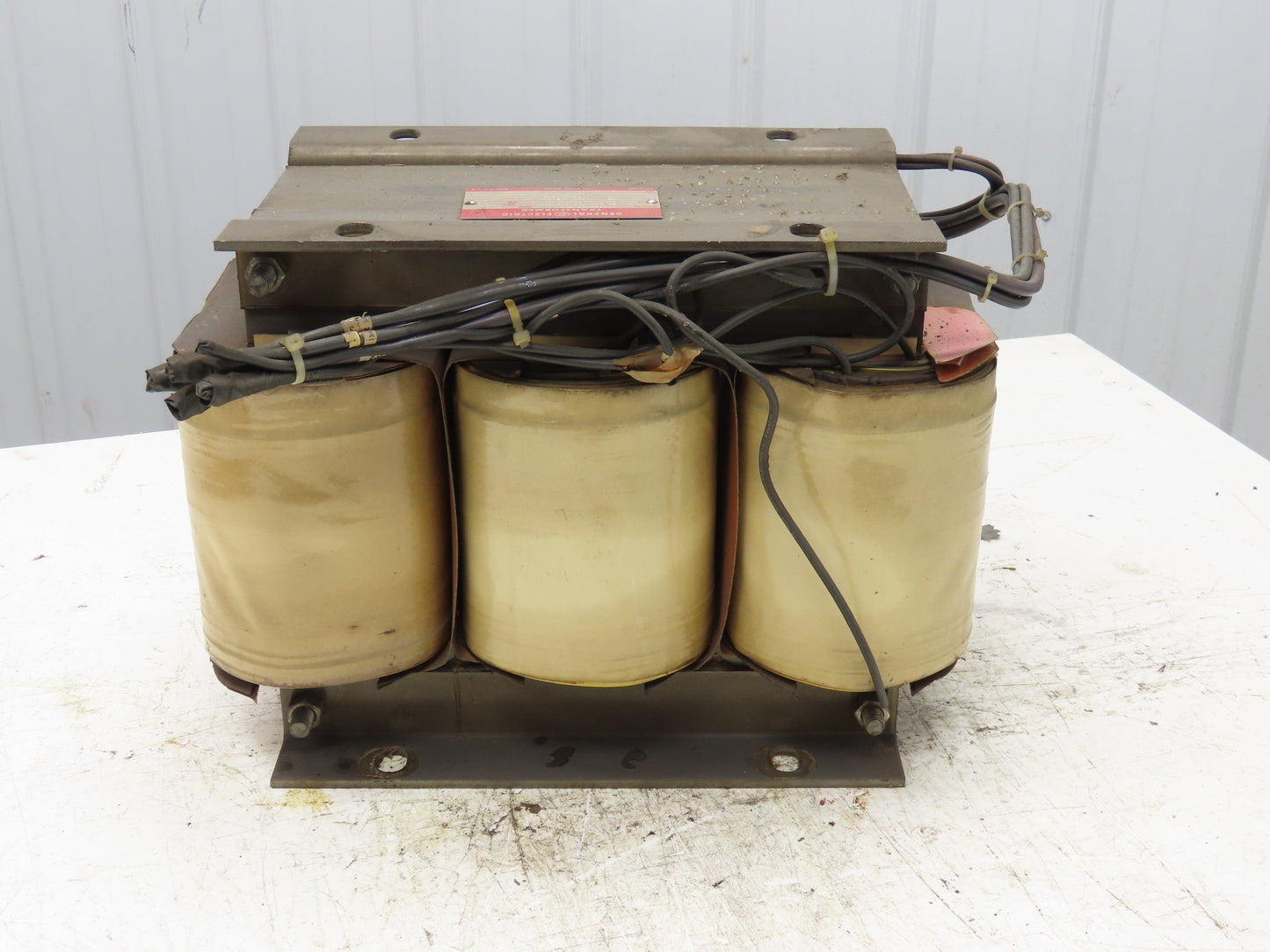 GE General Electric 9T22B5025 Transformer 230/460V Delta Pri - 460Y /266V Sec