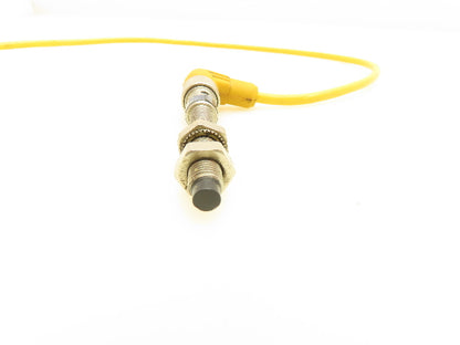 Telemecanique XS2M08PC410D Proximity Sensor Switch 2.5mm