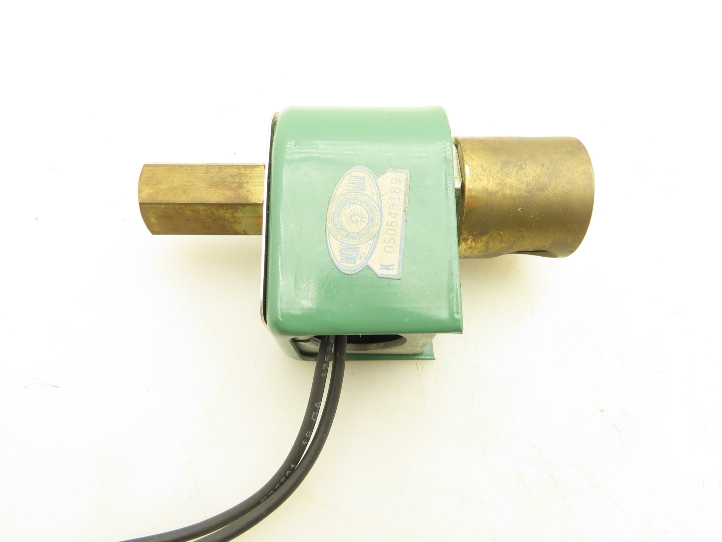 Asco 8314C54 Red Hat Solenoid Valve 120V 11W 90PSI 3NO 1/4"NPT 1/8" Orifice