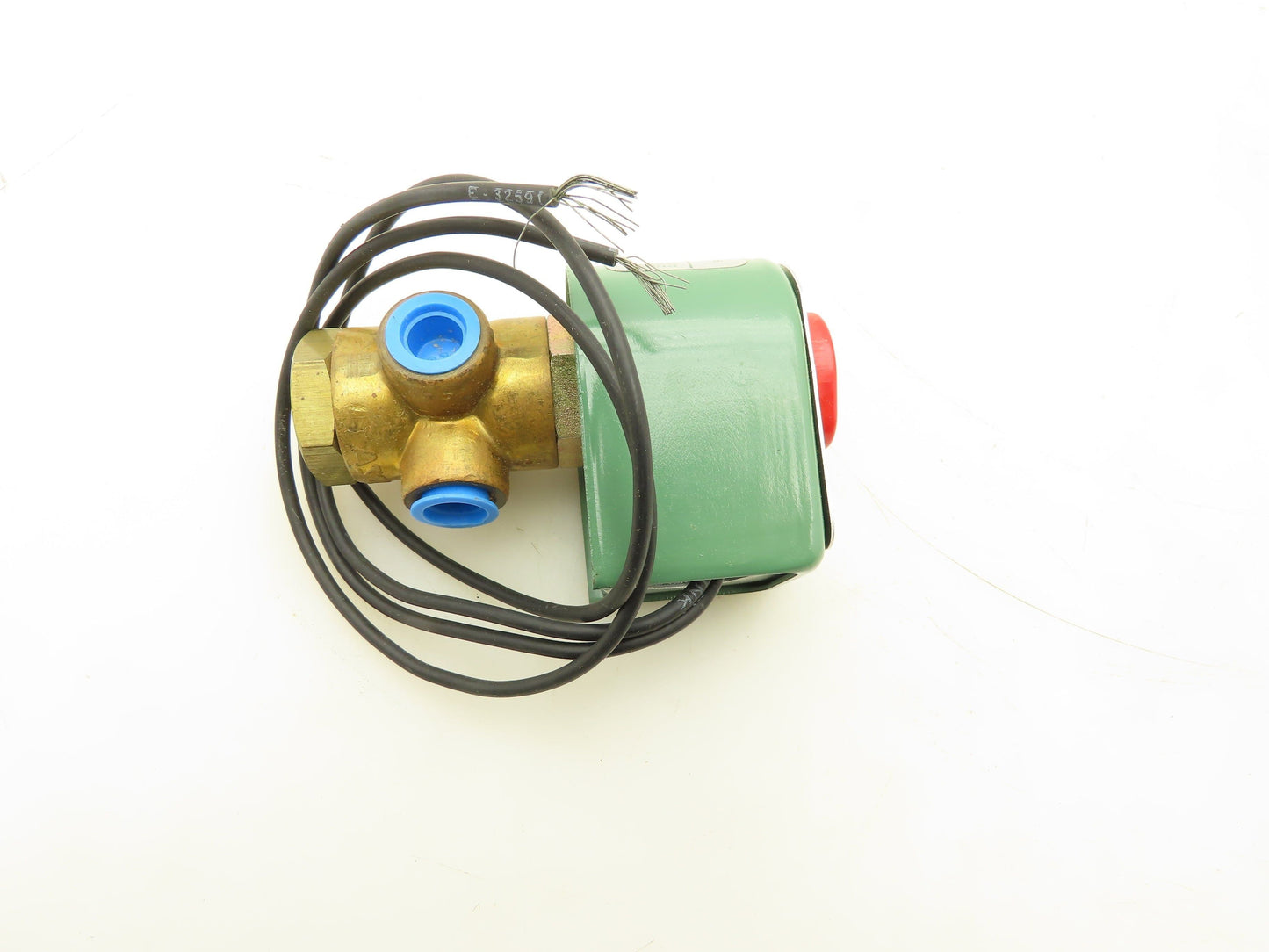 Asco 8320A188 Red Hat Solenoid Valve 120V 10.5W 3NC 45PSI 1/4"NPT 11/64"Orifice