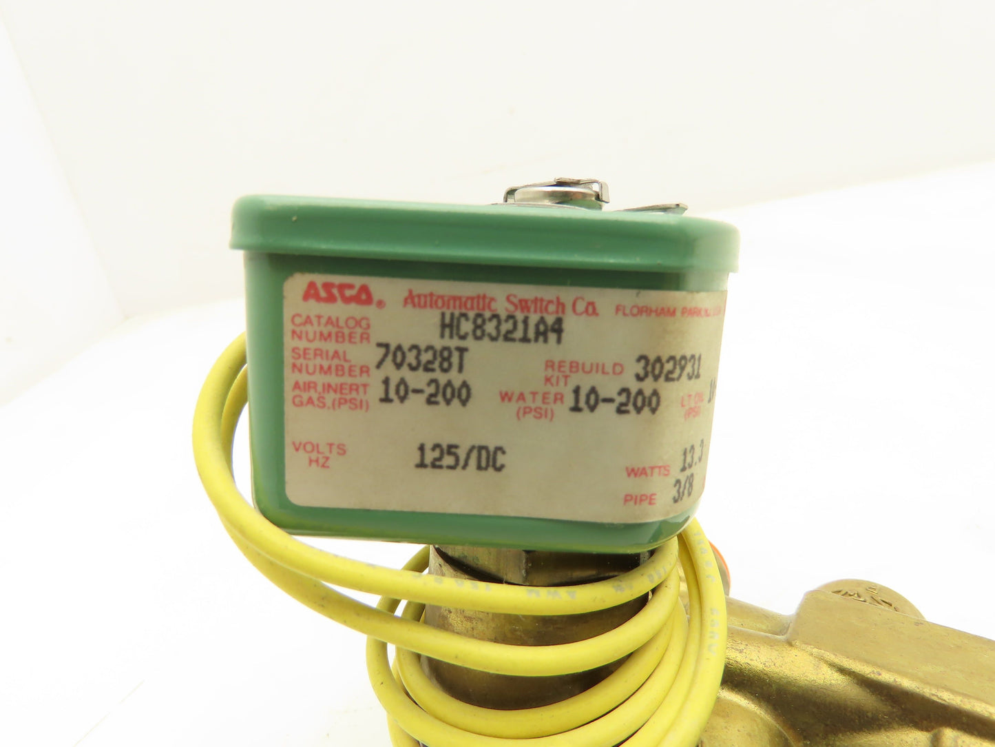 Asco HC8321A4 Red Hat Solenoid Valve 125DC 13.3W 10-200PSI 3 Way 3/8"NPT