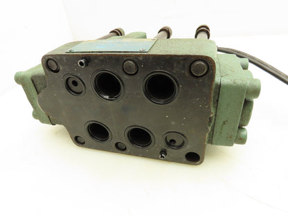 Vickers DG5S-8-6C-T-M-U-B5-30 Hydraulic Directional Control Solenoid Valve 120V