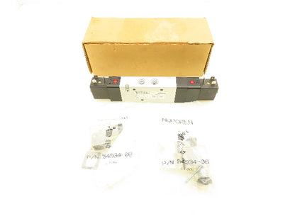Norgren V61R711AA313JH Pneumatic Double Solenoid Valve 5/3 Pos 1/4" NPT 24VDC