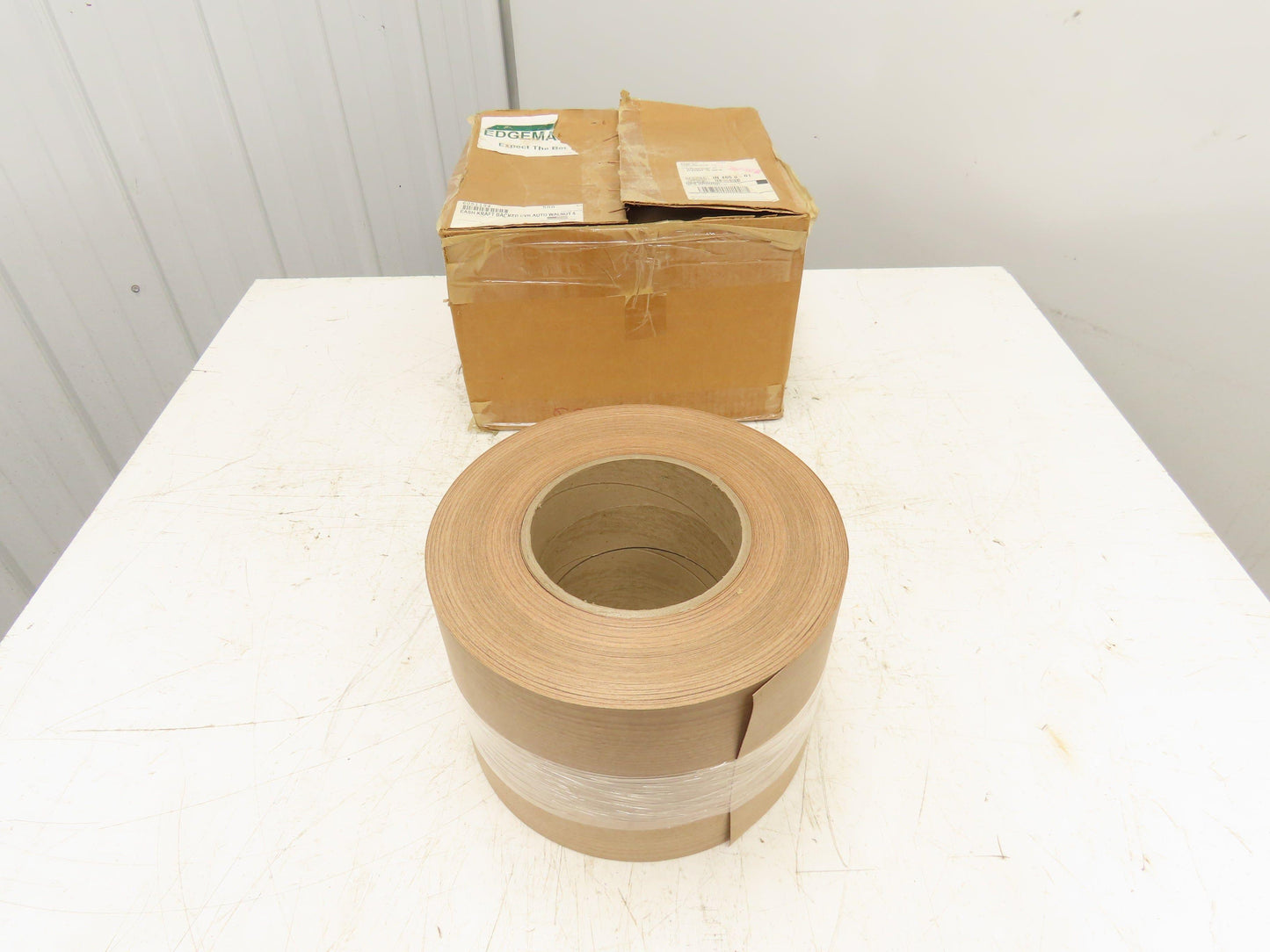 Edgemate 6051194 Walnut Veneer 8" Wide Eash Kraft Backed CVR Auto 400' Long