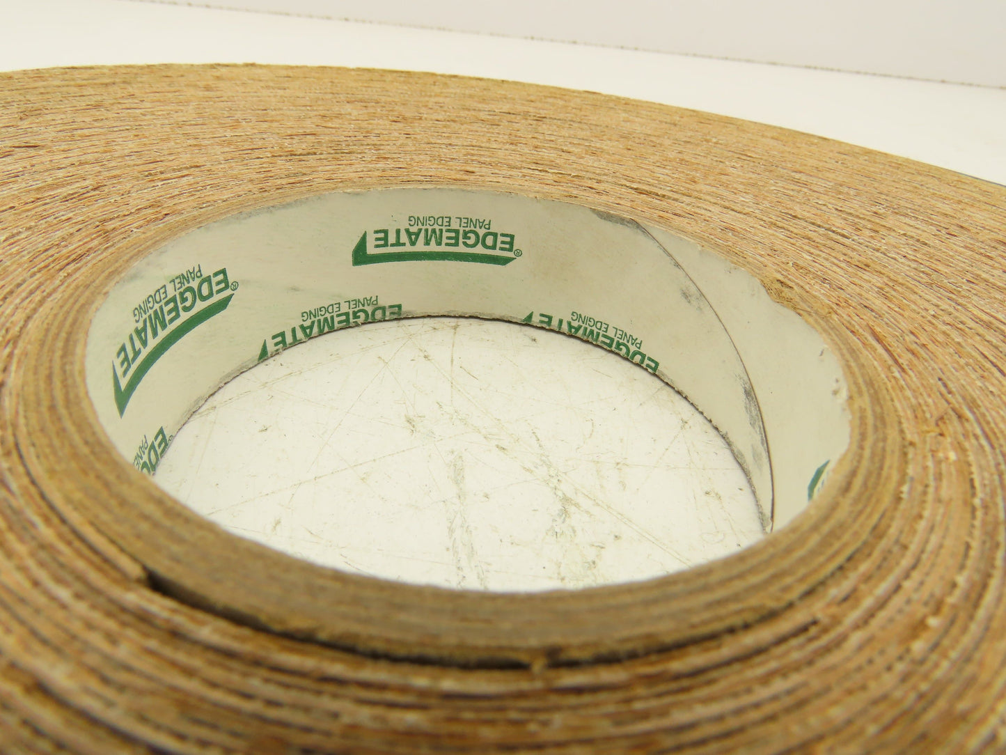 Edgemate 6751163 Walnut Wood Veneer 7/8" Edgeband CVR Preglued 250'