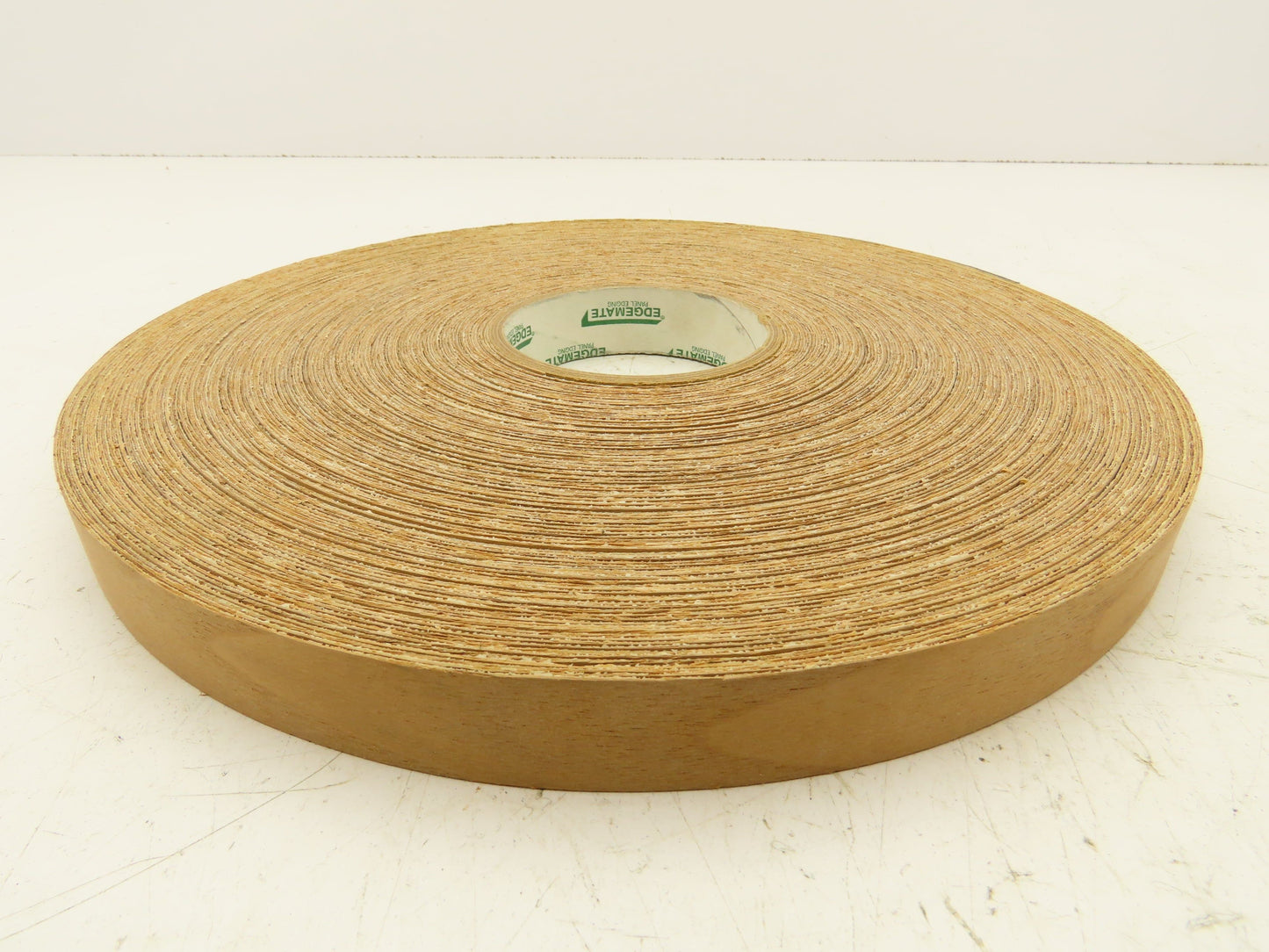 Edgemate 6751163 Walnut Wood Veneer 7/8" Edgeband CVR Preglued 250'