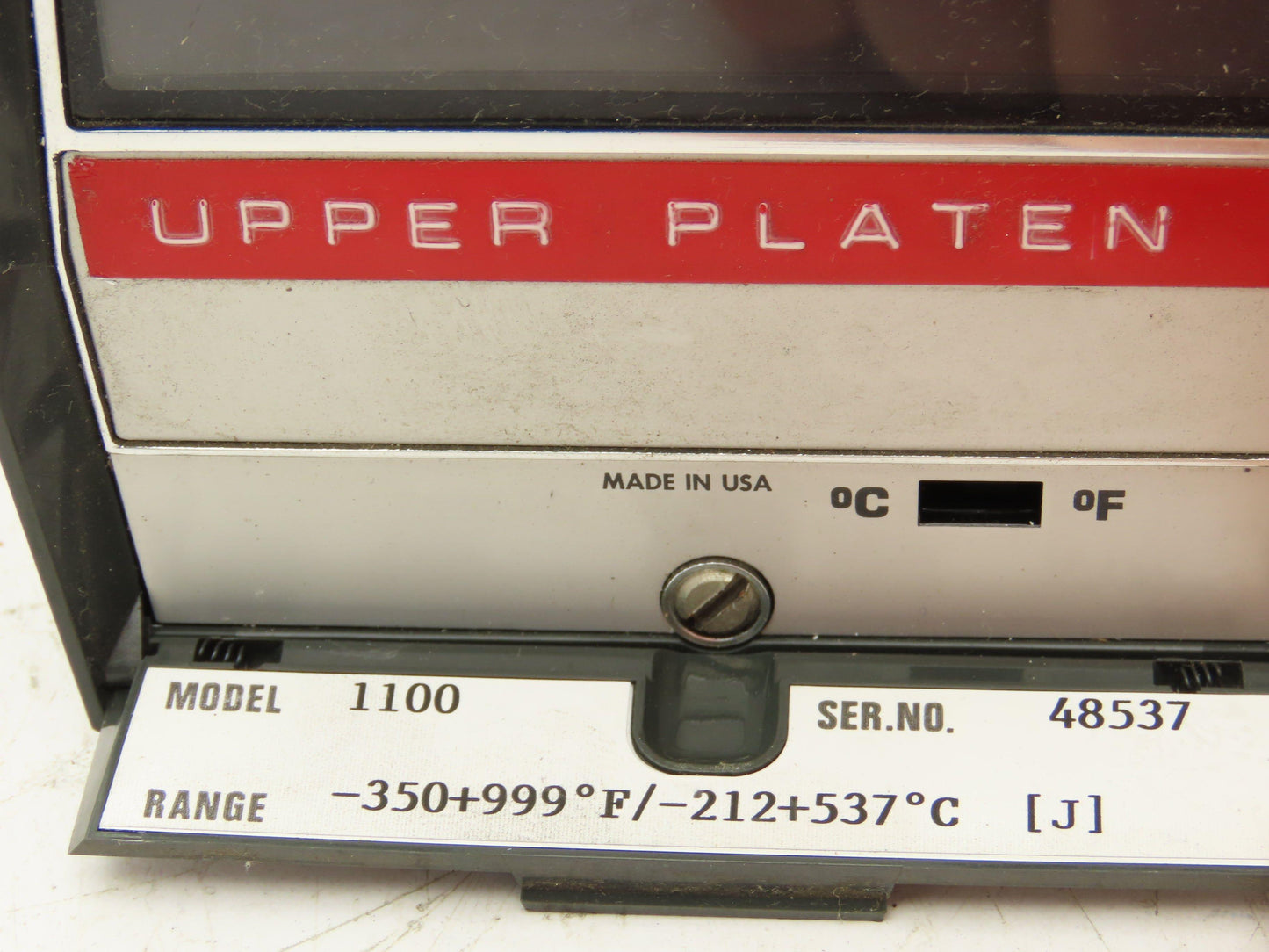 Dwyer Love Controls 1100 Temperature Control Range - 350-999°F/- 212-537°C