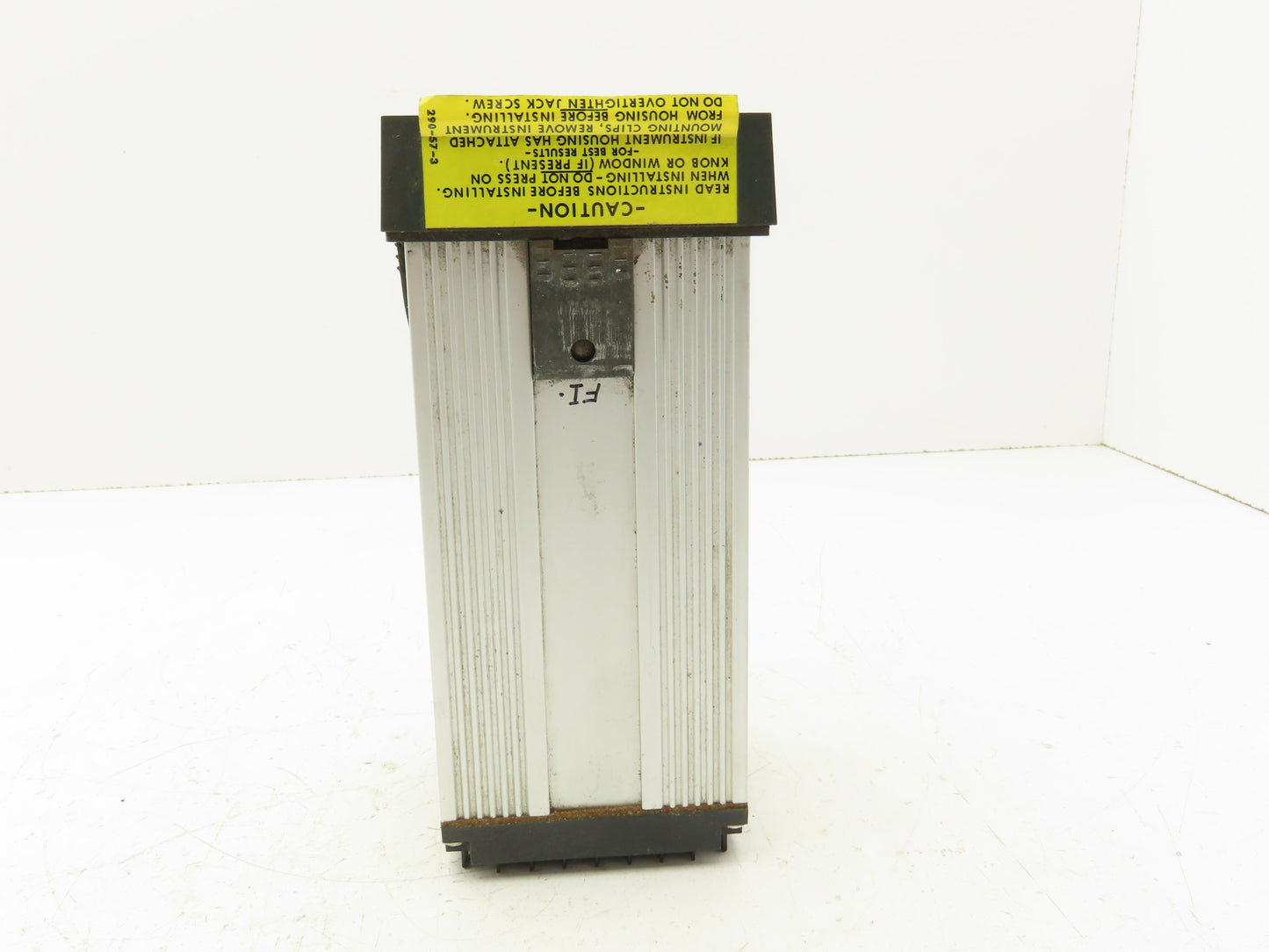 Dwyer Love Controls 1100 Temperature Control Range - 350-999°F/- 212-537°C