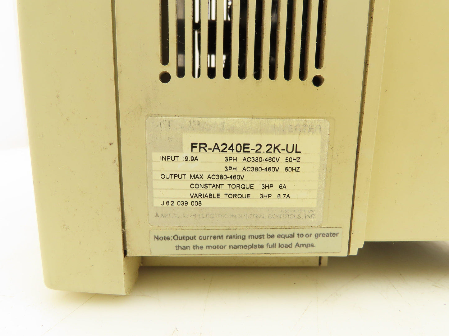 Mitsubishi FR-A240E-2.2K-UL Freqrol-A200 AC Drive 460VAC 6A 3PH 3HP