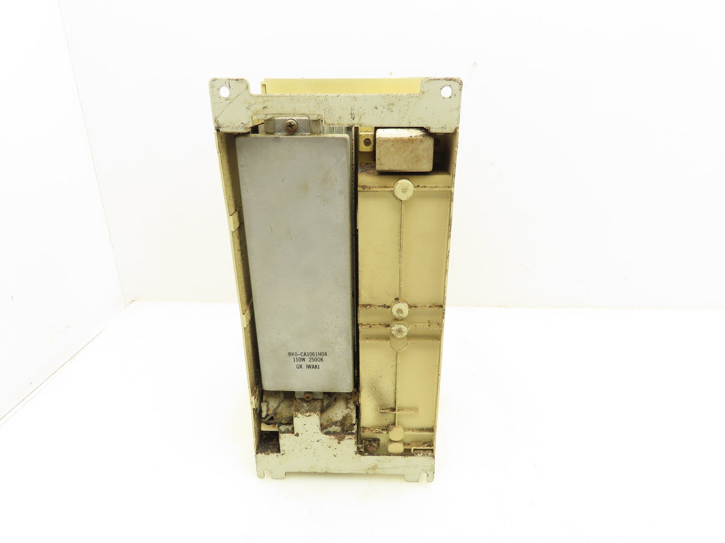 Mitsubishi FR-A240E-2.2K-UL Freqrol-A200 AC Drive 460VAC 6A 3PH 3HP