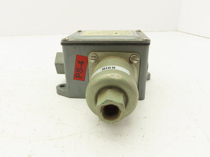 United Electric Controls J21KD7866 Differential Pressure Switch 480VAC 20A