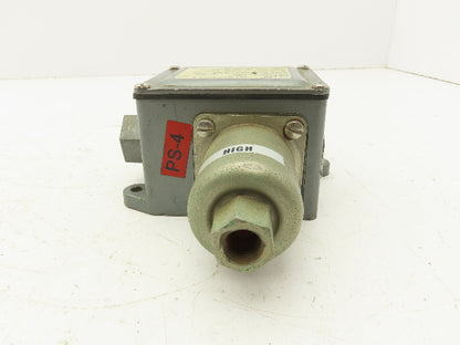 United Electric Controls J21KD7866 Differential Pressure Switch 480VAC 20A