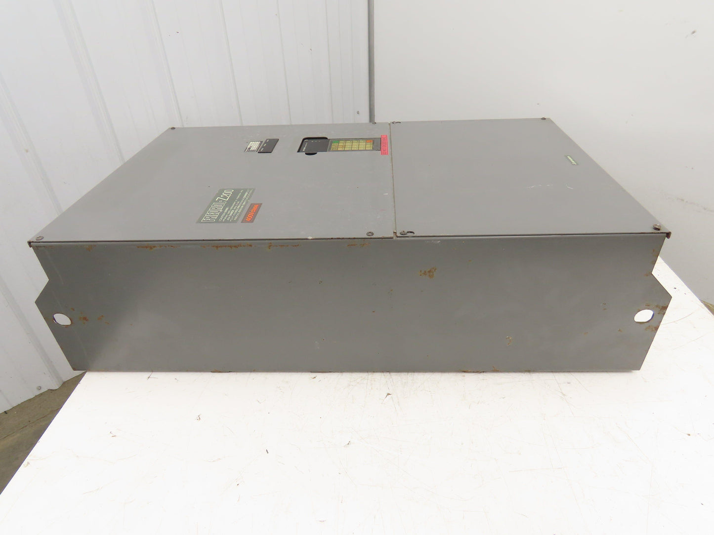 Mitsubishi FR-Z240-55K-UL Freqrol Z200 AC Drive VFD Inverter 75Hp 55kw 460V 3Ph