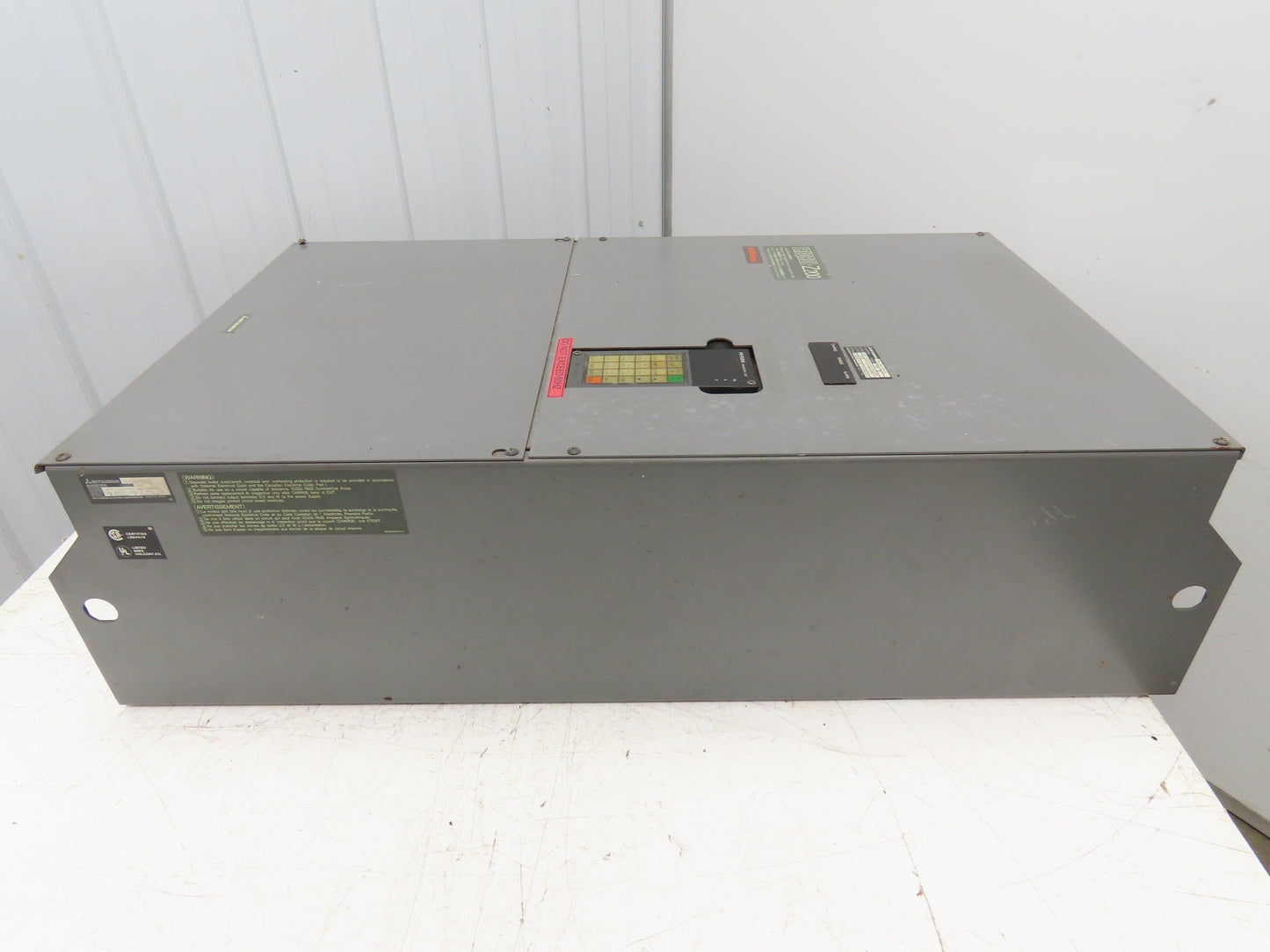 Mitsubishi FR-Z240-55K-UL Freqrol Z200 AC Drive VFD Inverter 75Hp 55kw 460V 3Ph