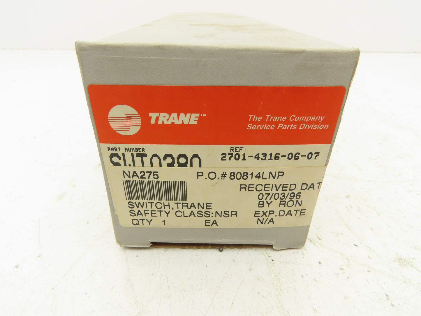 Johnson Controls A28GA-18 Temperature Control Switch 100-240°F Trane SWT 0380