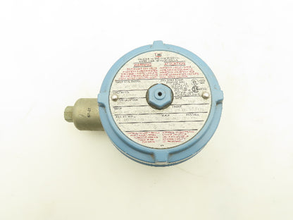 United Electric Controls J120-164 Pressure Switch 480VAC 15A 4-200PSI  3/4"NPT