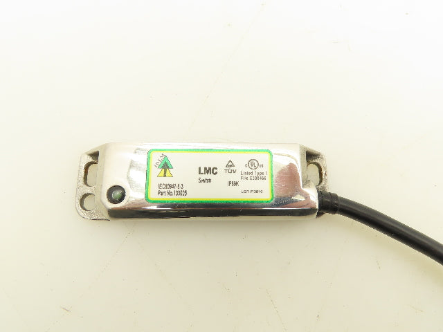 LMC 133005 Safety Switch No Actuator Sensor Switch