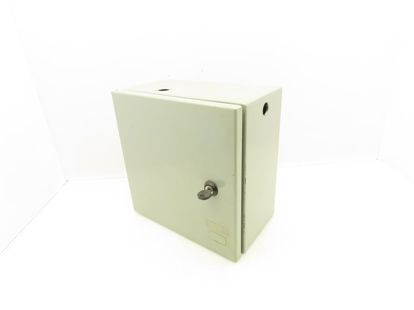 Wiegmann N412121206C Electrical Enclosure 12x12x6" Backplate Nema 3R Keyed Door
