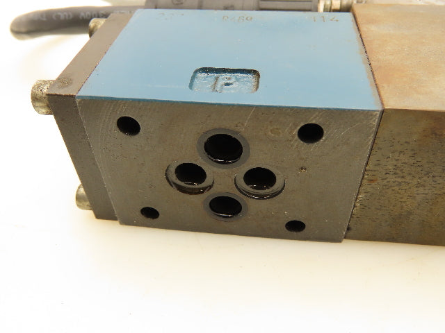 Bosch 0811404632 Proportional Servo Valve 4WRPEH 6 C3 B12L-2X/G24K0/F1M