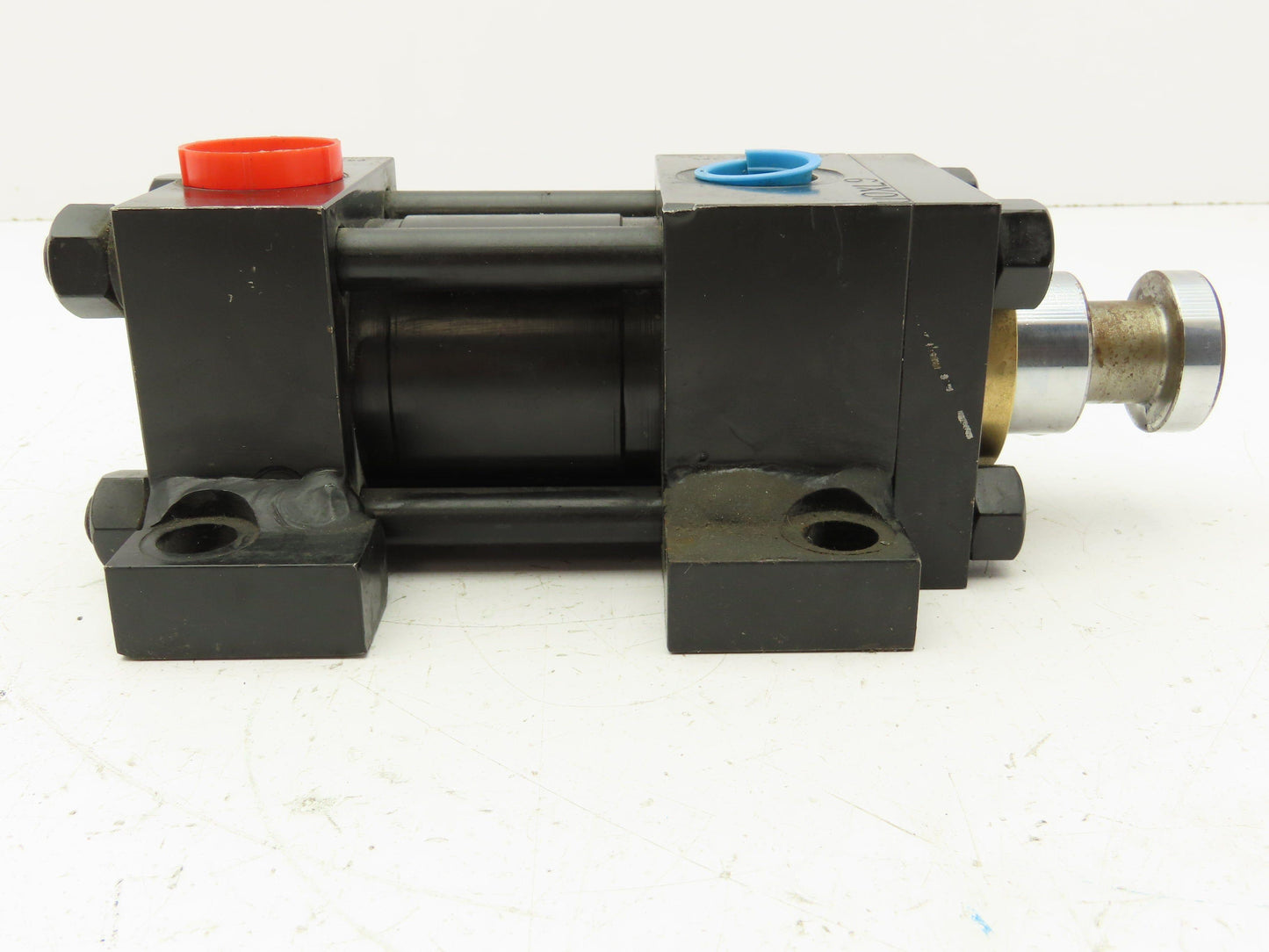 Yates Hydraulic Cylinder 2" Bore 1" Stroke Side Lug Foot Mount