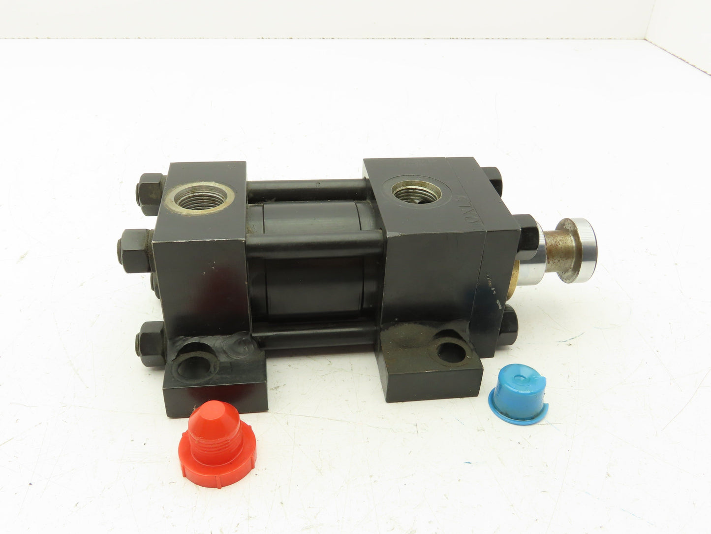 Yates Hydraulic Cylinder 2" Bore 1" Stroke Side Lug Foot Mount