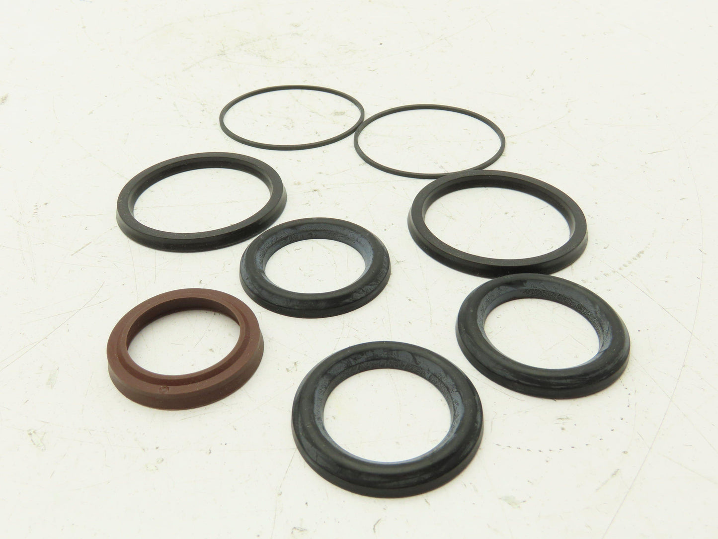 Lynair LH-2-1/2A04-2-1-3/8 Hydraulic Cylinder Rod Seal Kit