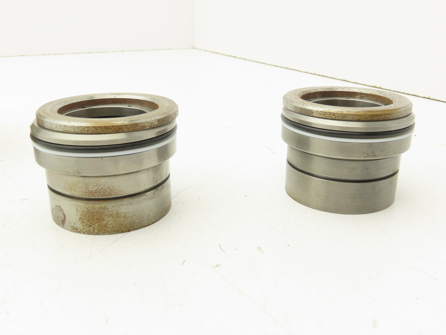 Lynair HL-UCA-137 Hydraulic Cylinder 1-3/8" Rod Cartridge Kit  Lot of 2